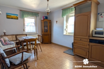 BERK Immobilien – Historisches Gebäude mit Gastgewerbe und Wohnung in Leidersbach - Küche OG (116492)