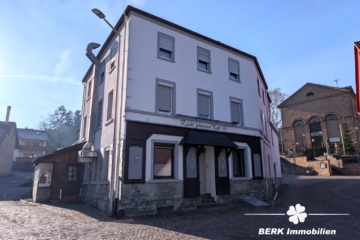 BERK Immobilien – Historisches Gebäude mit Gastgewerbe und Wohnung in Leidersbach - Außenansicht (116485)