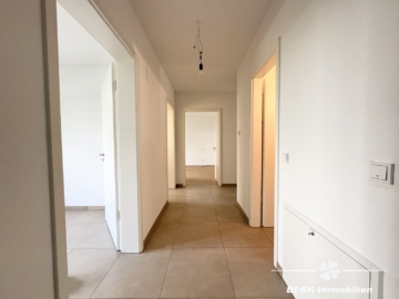 RESERVIERT – BERK Immobilien – EG Wohnung mit eigenem Garten in Frankfurt-Oberrad - Bild (115417)