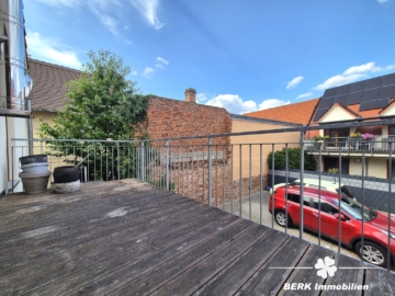 *RESERVIERT* BERK Immobilien – bezugsfertige & gemütliche Maisonette-Wohnung mit 3 Zimmern im Herzen von Obernau - Balkon (115556)