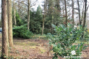 BERK Immobilien – ++Mainlage++ Traumgrundstück Am Schwalbennest – Teilbar!! 295,00/m² - Ansicht 1 (114917)