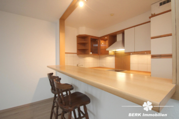 BERK Immobilien – renovierte 1,5-Zimmerwohnung als ideale Kapitalanlage in Hattersheim - Küche (115651)