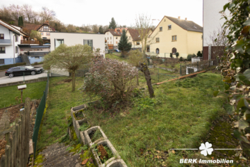 BERK Immobilien – modern saniertes ZFH in zentraler Lage von Haibach mit traumhafter Maisonette-Wohnung - Garten (116797)