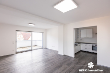 BERK Immobilien – modern saniertes ZFH in zentraler Lage von Haibach mit traumhafter Maisonette-Wohnung - Küche/Wohn-Essbereich MAIS-Whg (116800)