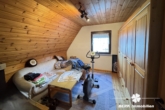 Kinderzimmer 3 DG - BERK Immobilien – Charmantes Einfamilienhaus mit Garten und viel Potenzial in zentraler Lage