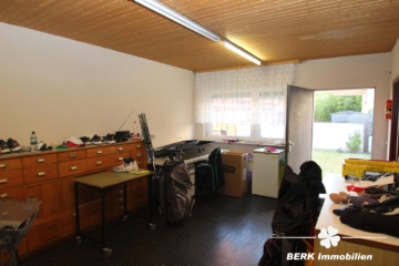 BERK Immobilien – vielseitig nutzbares, sehr gepflegtes Mehrfamilienhaus in Seligenstadt, OT Froschhausen - Raum im Nebengebäude (116583)