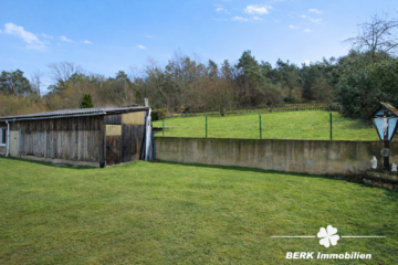 BERK Immobilien – Exklusives Wohnen mit eigenem Gartenbereich – TOP-sanierte 4-Zimmerwohnung - Garten (116791)