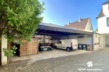 BERK IMMOBILIEN – Großzügiges zentrales Wohn-Gewerbe-Ensemble – ideal für Eigennutzung oder Investoren - Großer Carport (115462)