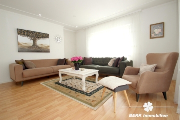 BERK Immobilien – TOP – saniertes 3-FH für Kapitalanleger; anfängliche Netto-Rendite 4,39% - Wohnbereich Wohnung OG (115593)