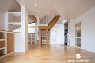 BERK Immobilien – Traumhafte 5-Zimmer Maisonette Wohnung in bevorzugter Lage von Schaafheim/ Radheim - Wohnbereich (116846)
