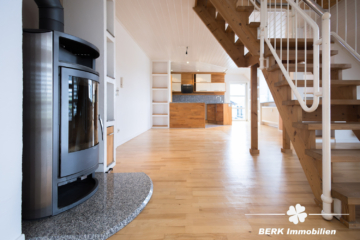 BERK Immobilien – Traumhafte 5-Zimmer Maisonette Wohnung in bevorzugter Lage von Schaafheim/ Radheim - Wohnbereich (116847)