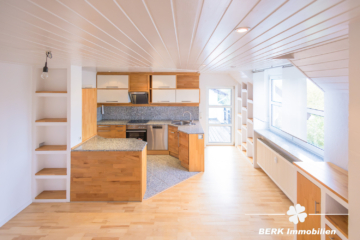 BERK Immobilien – Traumhafte 5-Zimmer Maisonette Wohnung in bevorzugter Lage von Schaafheim/ Radheim - Küche (116854)