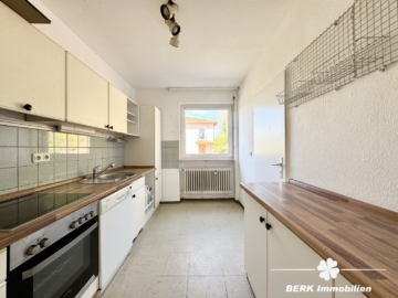 BERK Immobilien – Charmantes Einfamilienhaus in idyllischer Hanglage von Rothenbuch - Küche (115108)