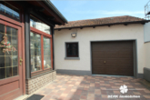 Garage - BERK Immobilien – Geräumige DHH sucht Handwerker! – Familienobjekt mit Garage und großzügigem Garten