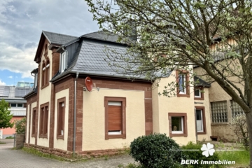 RESERVIERT – BERK Immobilien – Jugendstil Villa im Herzen von Bürgstadt – Wohnen und Arbeiten unter einem Dach - Außenansicht (115122)