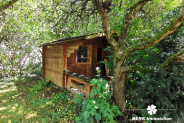 RESERVIERT – BERK Immobilien – MFH, Mehrgenerationenhaus, Anlageobjekt – Gelegenheit in Eschau mit drei Wohnungen - BERK Immobilien - Gartenhaus (115260)