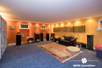 RESERVIERT – BERK Immobilien – Licht, Ruhe & Weitblick: Ihr neues Zuhause in bester Lage von Haibach - Hobby UG (116238)