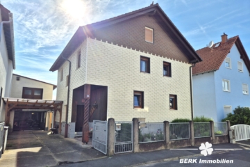 *VERKAUFT* BERK Immobilien – top Wohnlage in Alzenau: Ein- bis Zweifamilienhaus mit Erweiterungspotential & Nebengebäuden - Straßenansicht (115713)